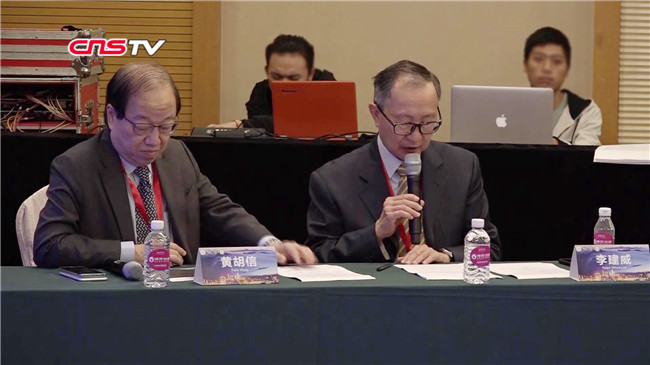 海內(nèi)外千余名醫(yī)生學(xué)習(xí)無創(chuàng)手術(shù) 腔鏡名家點(diǎn)贊重慶海扶刀?