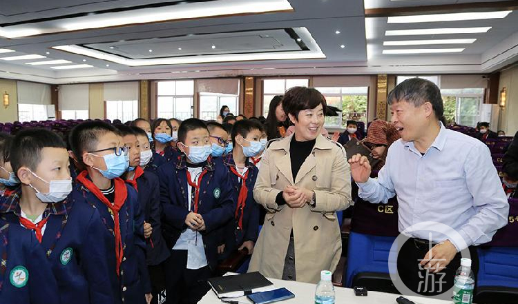 九三科學課：帶綦江4萬小學生探知“我從哪里來”